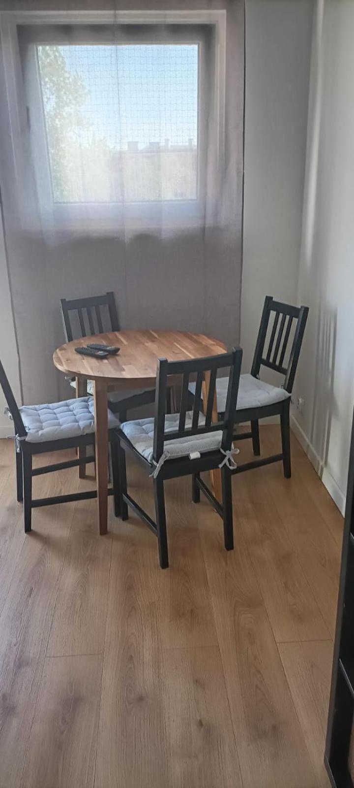 Apartament U Kaski Thorn Exterior foto
